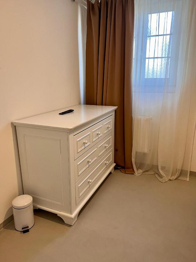 Budget Room Free Parking Pratteln Luaran gambar